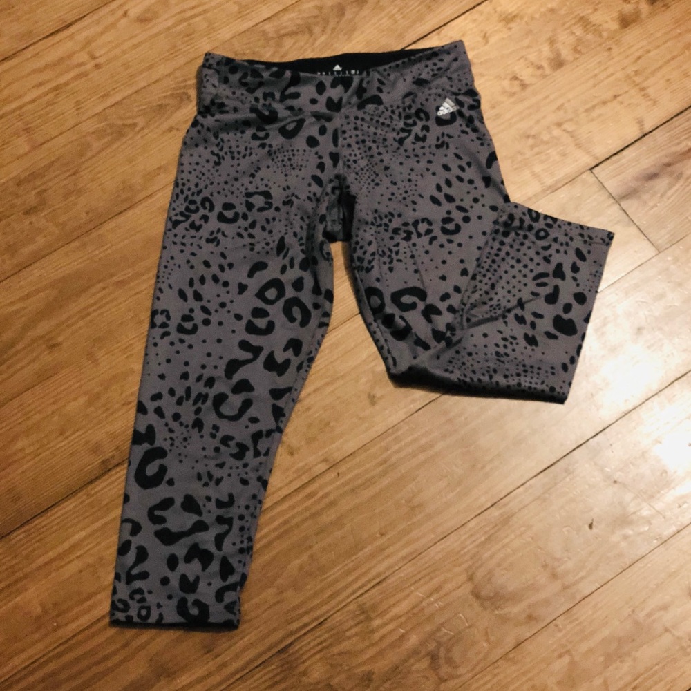 Adidas capris🌼